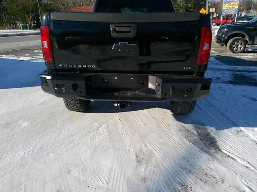 2009 Chevrolet Silverado 2500 LTZ Crew Cab