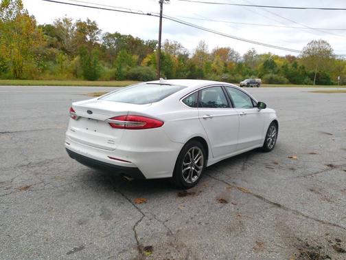 2019 Ford Fusion SEL