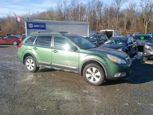2010 Subaru Outback 3.6 R Premium