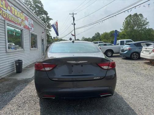 2015 Chrysler 200 S