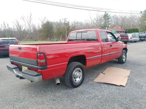 Red 1999 Dodge Ram 2500 SLT