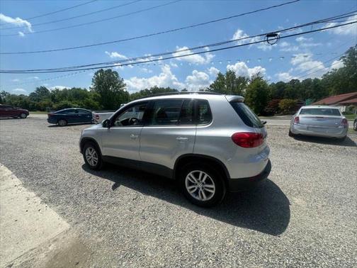 2016 Volkswagen Tiguan S