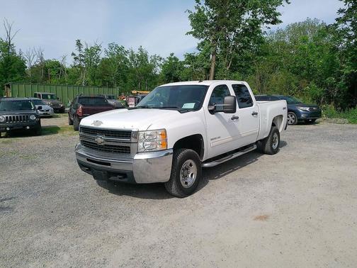 Summit White 2010 Chevrolet Silverado 2500 LT