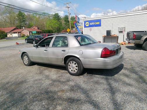 2005 Mercury Grand Marquis LS