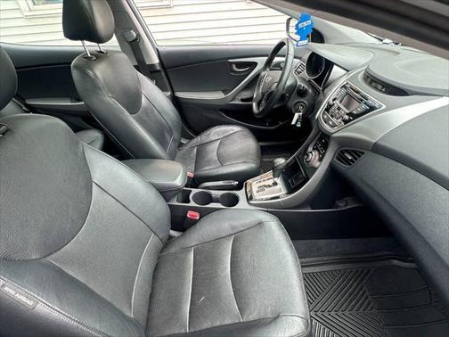 2013 Hyundai ELANTRA Limited