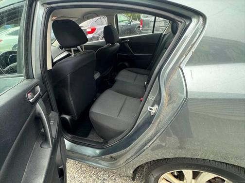 2012 Mazda Mazda3 i Touring