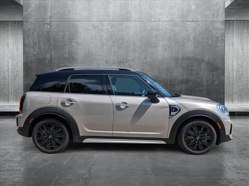 2022 MINI Countryman Cooper S
