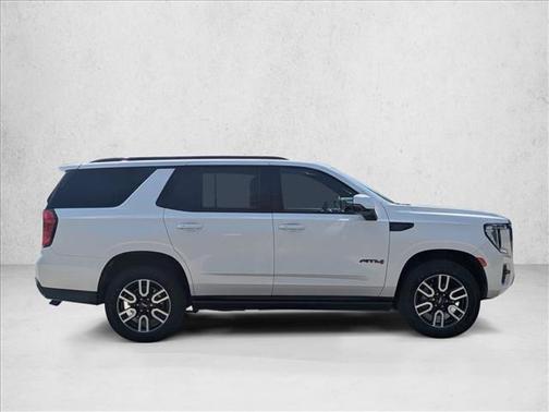 2024 GMC Yukon 4WD AT4