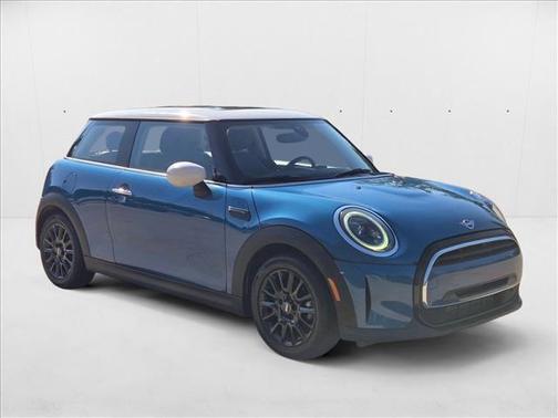2024 MINI Hardtop Cooper