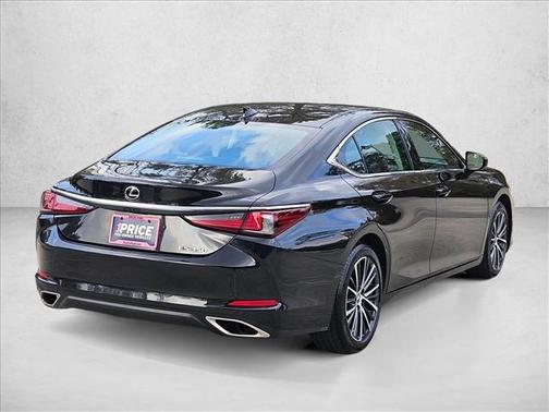 2022 Lexus ES 350 Base