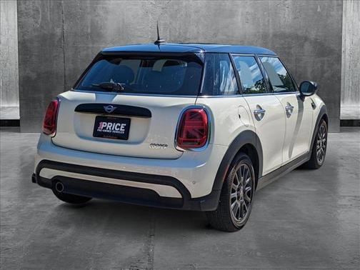2022 MINI Hardtop Cooper