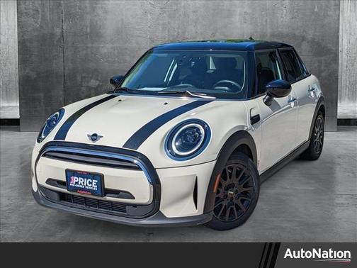 2022 MINI Hardtop Cooper