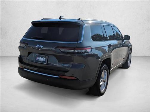 2022 Jeep Grand Cherokee L Laredo