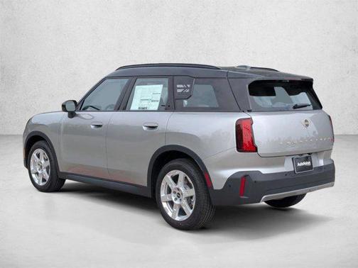 Melting Silver III Metallic 2025 MINI Countryman Cooper S ALL4