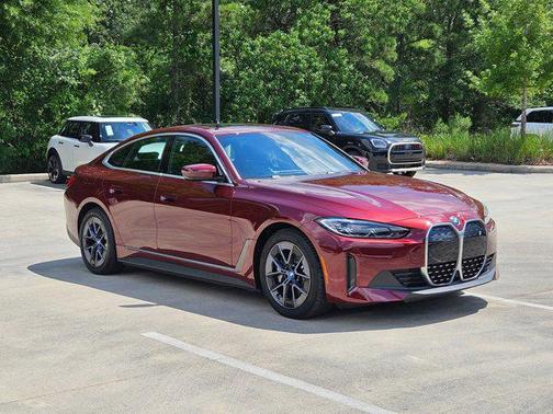 Aventurin Red Metallic 2023 BMW i4 Gran Coupe eDrive40