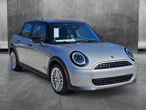 2025 MINI Hardtop Cooper