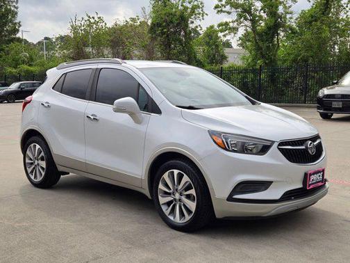 White Frost Tricoat 2019 Buick Encore Preferred