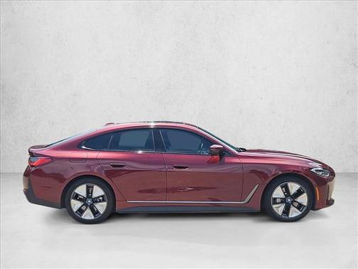 Aventurin Red Metallic 2023 BMW i4 Gran Coupe eDrive35