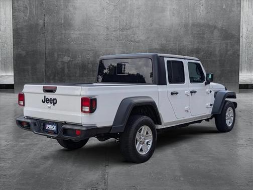 2023 Jeep Gladiator Sport S
