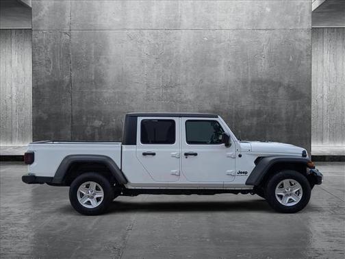 2023 Jeep Gladiator Sport S