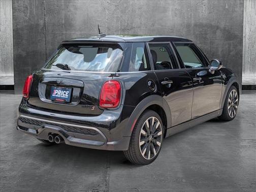 2022 MINI Hardtop Cooper S