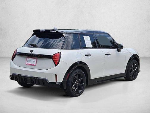 Nanuq White Metallic 2025 MINI Hardtop Cooper S