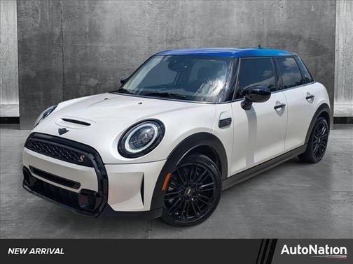 2024 MINI Hardtop Cooper S