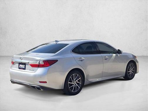 2017 Lexus ES 350 Base