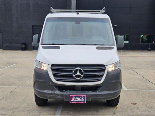 2019 Mercedes-Benz Sprinter 2500 Standard Roof