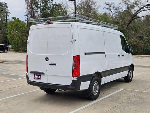2019 Mercedes-Benz Sprinter 2500 Standard Roof