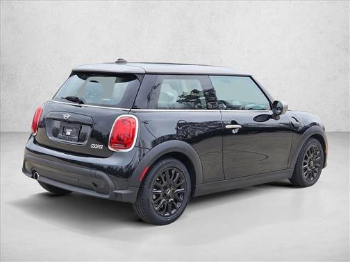 2023 MINI Hardtop Cooper