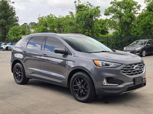 Carbonized Gray Metallic 2021 Ford Edge SEL