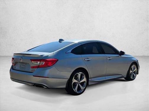 2019 Honda Accord Touring 2.0T
