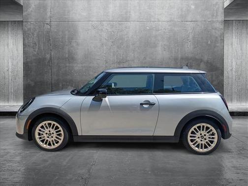 2025 MINI Hardtop Cooper
