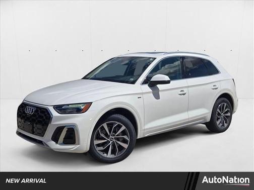 2023 Audi Q5 45 S line Premium Plus