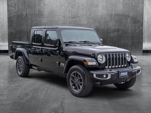 2023 Jeep Gladiator Overland
