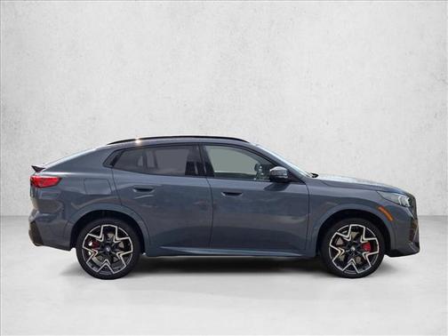 2025 BMW X2 M35i