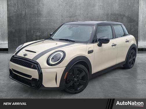 2023 MINI Hardtop Cooper S