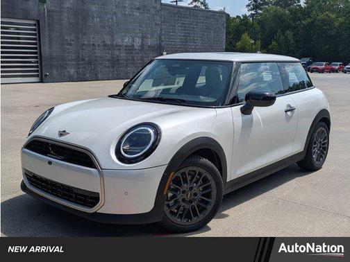 2025 MINI Hardtop Cooper