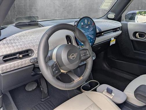 2025 MINI Hardtop Cooper