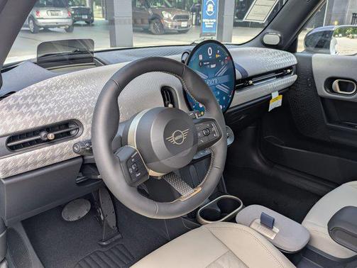 2025 MINI Hardtop Cooper