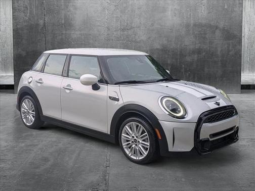 2022 MINI Hardtop Cooper S