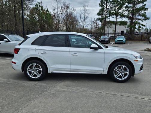 2018 Audi Q5 2.0T Premium