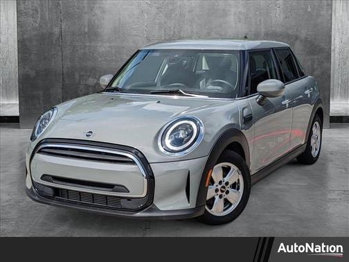 2022 MINI Hardtop Cooper