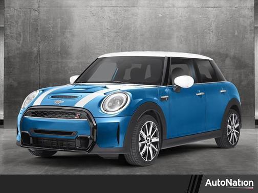 2022 MINI Hardtop Cooper