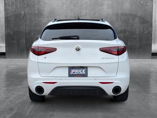 2022 Alfa Romeo Stelvio Ti