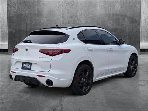 2022 Alfa Romeo Stelvio Ti