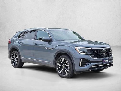 Platinum Gray Metallic 2024 Volkswagen Atlas Cross Sport 2.0T SEL Premium
