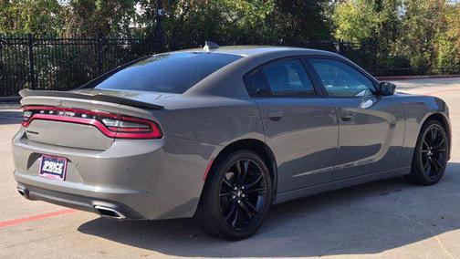 2018 Dodge Charger SXT Plus