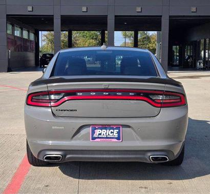 2018 Dodge Charger SXT Plus